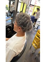 カットツー(Cut2)&nbsp;ハイライトカラー×ツイストスパイラルパーマ