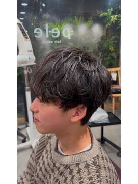 ペレ(pele) メンズ　マッシュ　パーマ