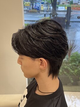 カペリベラ 寝屋川店(Capelli Bella) 毛流れニュアンスパーマ
