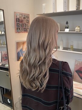 オンヌ(onnu) ホワイトブロンド