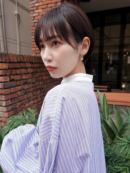 ヘアーデザイニング アルドールの写真/《デザイン性×再現性》骨格・髪質を活かした個性を引き出す似合わせカットでナチュラルな大人ショートに☆