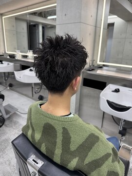 スパイキーショート×無造作パーマ