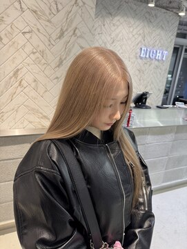 エイト 神戸三宮店(EIGHT) ヘーゼルベージュ