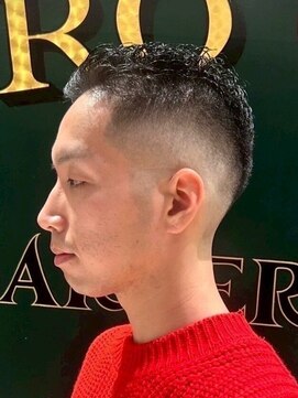 HIRO GINZA BARBER SHOP 広島本店【ヒロギンザ バーバーショップ】【3/19 OPEN予定】 ニュアンスパーマ/波巻きツイストスパイラル[広島/理容室]