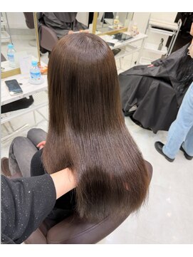 アイズ 横浜(IS) HARUNA指名限定/オリーブブラウン/ブリーチなし