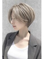 ハクア(HAKUA)&nbsp;【絶壁解消】骨格矯正カットで作る大人可愛い丸みショート
