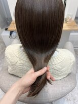 ガーランドウメダ(Garland umeda) ブリーチ無しでつくる透明感 オリーブベージュ