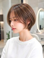 ルービック 高槻(Rubik's) 丸みショートボブ×透明感カラーで大人可愛い
