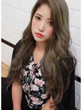 フェレイラ(Ferreira) 《Ferreira》ハイライト＋カーキーアッシュグレージュ