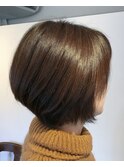お手入れ簡単大人可愛いナチュラルショートボブ