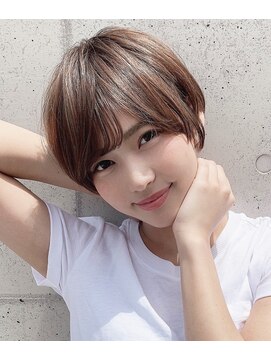 サードバイローラン(THiRD by ROULAND) 【THiRD浅野】小顔ワンサイドショート