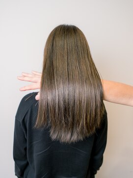 フィッツコア(FITS CORE) オリーブベージュと艶髪