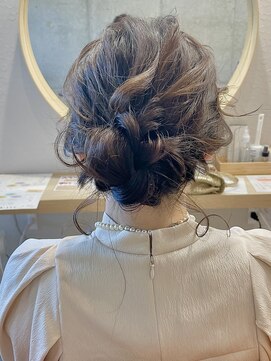 ブランチ(branch) 【branch鬼塚】 おくれ毛が可愛いお呼ばれヘアセット