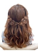 およばれヘアアレンジ結婚式　パーティー　編み込みハーフアップ