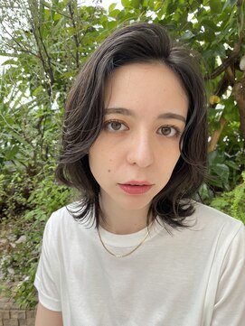 ピークアブー アヴェダ アトレ恵比寿(PEEK-A-BOO AVEDA) ミディアム　顔まわりレイヤー　くびれ　恵比寿　松崎