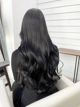 ロイオブジゼル(roi of GiseL) 色気ブラック【博多天神】@halu_the_world