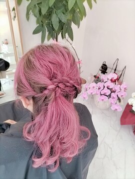 ヘアプロデュース ワイ(hairproduce y) ハーフアップ