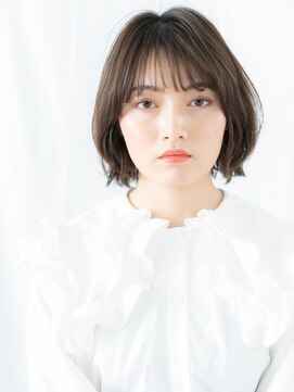 ドクターズサロン LAB 小山店 伸ばしかけ小顔矯正立体カットショートボブd小山20代30代40代