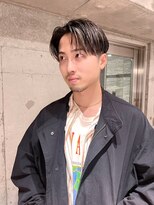 ライラ(Lyla)&nbsp;guest hair ハイウェイトハイライトセンターパート