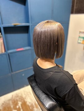 ヘッドルーム ディスティネーション(Head Room Distination) くすみグレージュ