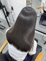 リヴ(LIV)&nbsp;髪質改善スペシャリスト★No.7　髪質改善×グレーベージュ