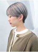 ショート前髪カットホワイトブロンド_ba540632
