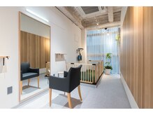 エルムバイエント(elm by emt)の雰囲気（路面店＆キッズスペース付き半個室完備しております◎）