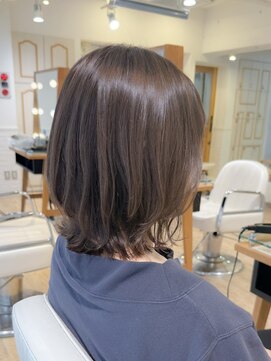 ネオリーブ チロル 横浜西口店(Neolive CiroL.) くびれヘア/くすみベージュ/夏スタイル/透明感カラー【横浜】k