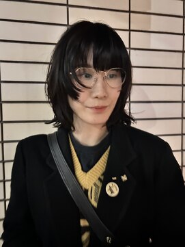 ミディアムレイヤー　stylist  nana 【千葉駅】