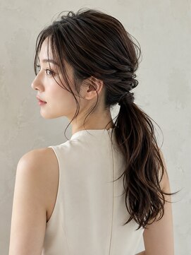 モト 船橋(moto) 韓国お呼ばれヘア艶髪ローポニー顔周り後れ毛ヘアセット船橋