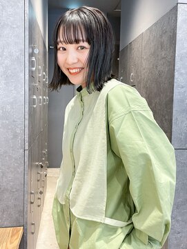 アイティーバイアルバム 松戸店(IT by ALBUM) 外ハネミディ_ホワイトグレージュネビージュこなれミディ_39124