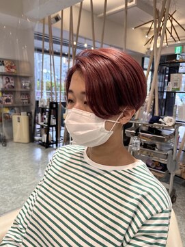 メゾンドボーテ 箕面店(MAISON DE BEAUTE) ハンサムショート　ピンクヘアカラー