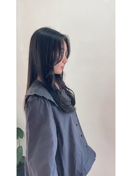 ヘアーアンドメイクアップモパ レイヤースタイル