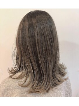 カポック 茗荷谷(KAPOK) バレイヤージュ/ブリーチcolour/全体ブリーチ　【kapok 茗荷谷】