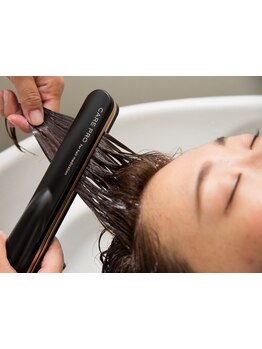 豊富な種類からあなたの髪質に合わせたトリートメントをご提案し憧れのうる艶髪に☆エイジングケアにも◎