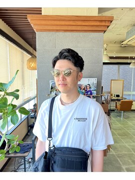 イロプラスソイ(iro + soi) サイドパートパーマ! iro+soi オオミダ!!