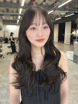 ソピ 名古屋名駅(sopi by invitation) シースルーバング レイヤーカット ロングレイヤー グレージュ