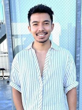 ジジバイワースホワイル(jiji by WORTH WHILE) マリアーノ・ディ・ヴァイオ　外国人ヘアー