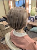 透明感ハイライト×大人上品ショートボブ