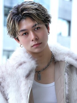 ゴールド 京都 三条(GOALD) フェザーパーマ毛流れパーマローライトカラーハイライトいっさ