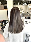 白髪に合わせた白髪ぼかしハイライト
