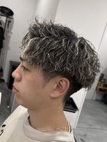 縁 ハナレ(en 870) 縦落ちツイスパ×メッシュハイライト