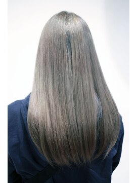 エメールヘア(aimere hair) スモーキーシルバー