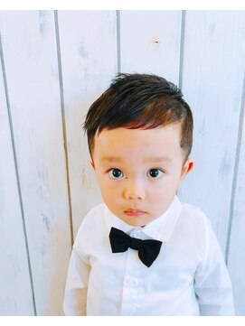 スマッジコミュ(smudge commu) イケメンオシャレ７：３刈り上げ