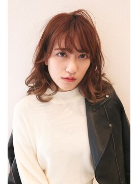 アンビエンテ(ambiente) 大人かわいい　レイヤースタイル