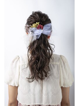 アンジュール(UNJOUR.) ゆるふわポニーテール　20代30代40代