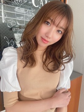 シェルター バイ トウキョウ(Shelter by TOKYO) 王道ミディアムヘア×くびれレイヤー×透明感カラー