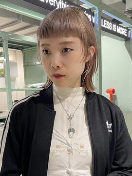 ロジ(loji) ミルクティーベージュ×顔まわりカット