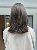 インビテーション(invitation) ラベージュ・レイヤーカット