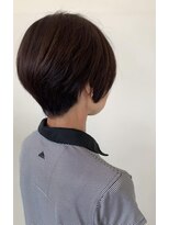 ケンジサナンド(KENJE Sanando)&nbsp;前下がりショートボブ